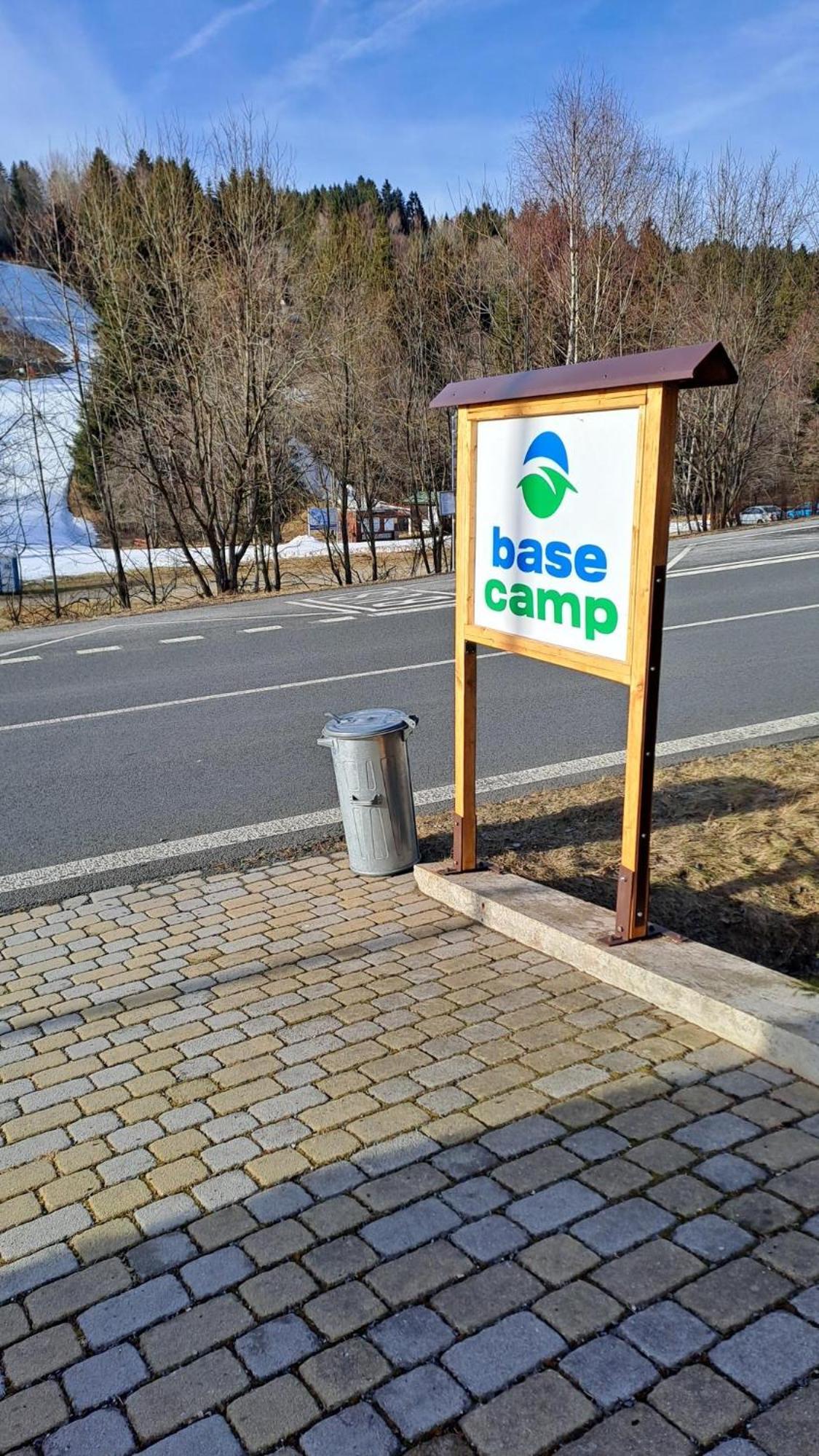 Apartmany Base Camp Железна-Руда Экстерьер фото