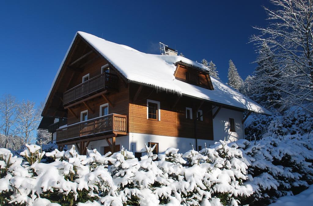 Apartmany Base Camp Железна-Руда Экстерьер фото