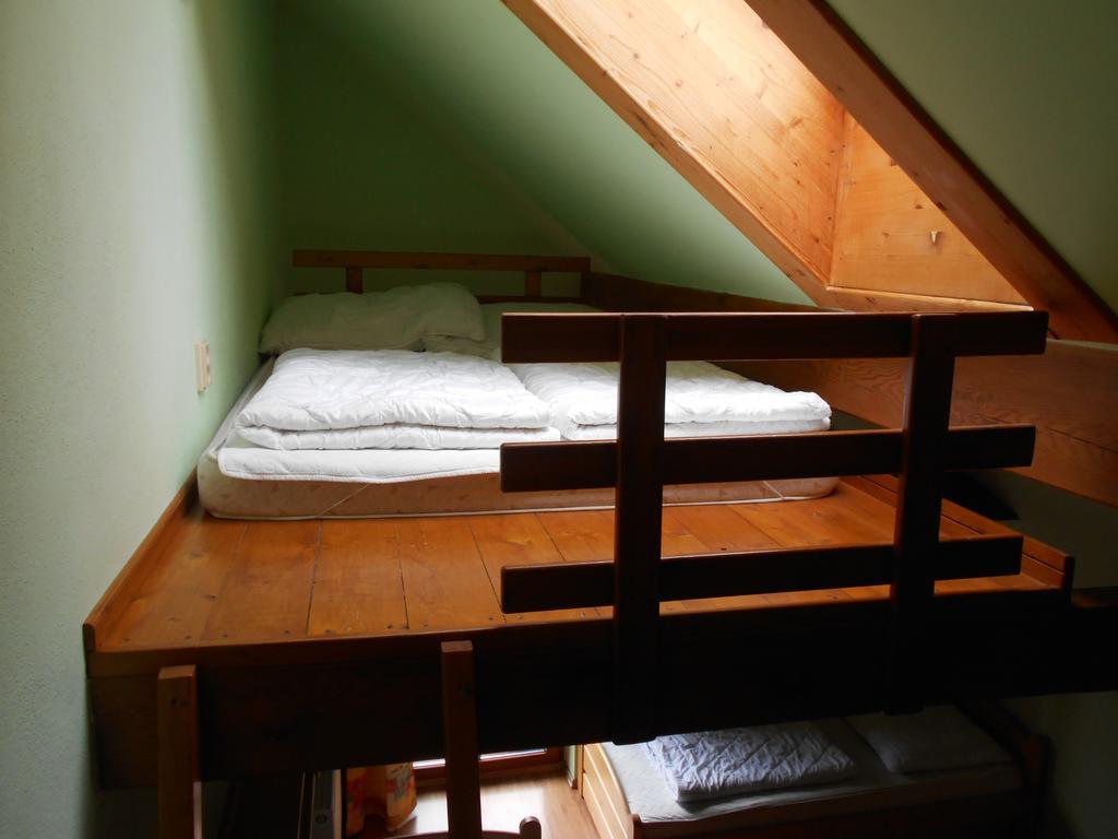 Apartmany Base Camp Железна-Руда Экстерьер фото