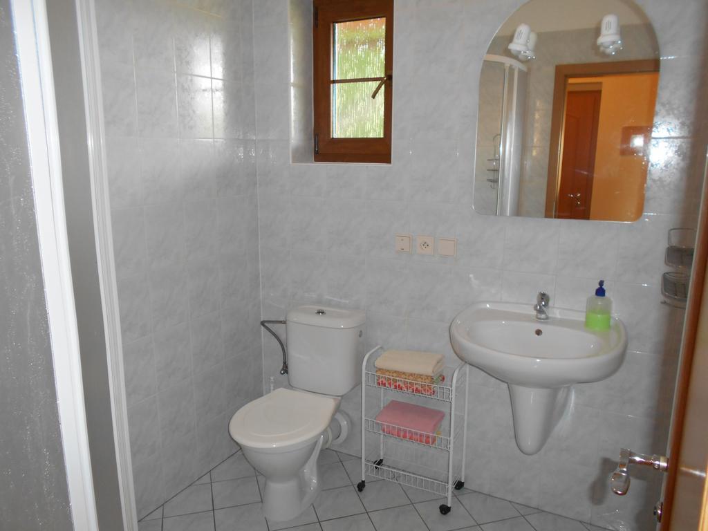 Apartmany Base Camp Железна-Руда Экстерьер фото